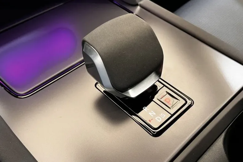 Land Rover Discovery Sport din 2024 cu 16.500 km - oferta LAN132139 - foto 15