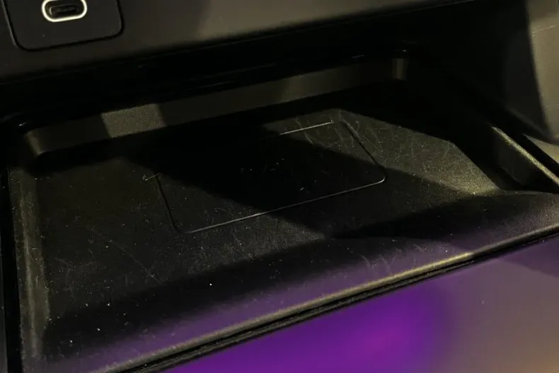 Land Rover Discovery Sport din 2024 cu 16.500 km - oferta LAN132139 - foto 16