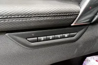 Land Rover Discovery Sport din 2024 cu 16.500 km - oferta LAN132139 - foto 23