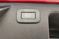 Land Rover Discovery Sport din 2024 cu 16.500 km - oferta LAN132139 - foto 30