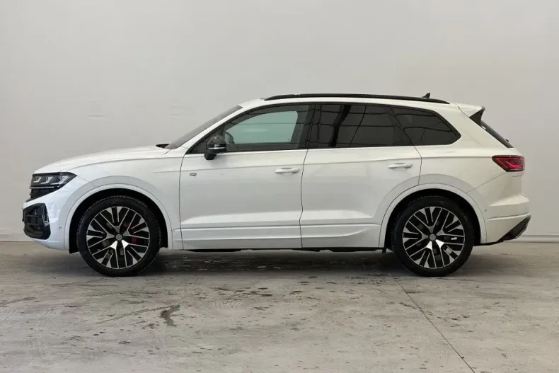Volkswagen Touareg din 2023 cu 44.500 km - oferta VOL132140 - foto 2
