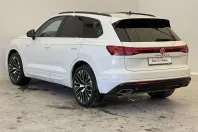 Volkswagen Touareg din 2023 cu 44.500 km - oferta VOL132140 - foto 3