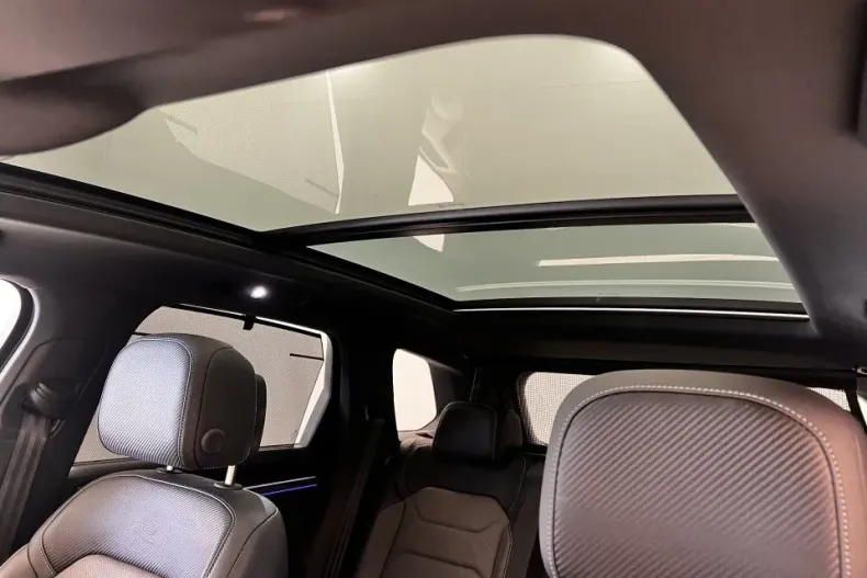 Volkswagen Touareg din 2023 cu 44.500 km - oferta VOL132140 - foto 10