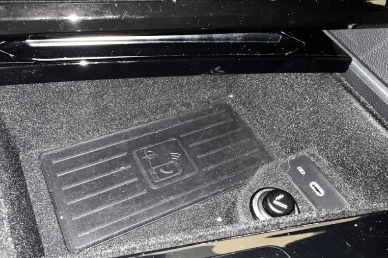 Volkswagen Touareg din 2023 cu 44.500 km - oferta VOL132140 - foto 38