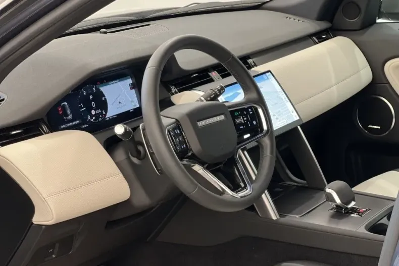 Land Rover Discovery Sport din 2024 cu 9.707 km - oferta LAN132144 - foto 4