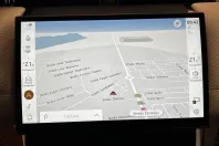 Land Rover Discovery Sport din 2024 cu 9.707 km - oferta LAN132144 - foto 19