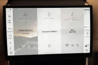 Land Rover Discovery Sport din 2024 cu 9.707 km - oferta LAN132144 - foto 20