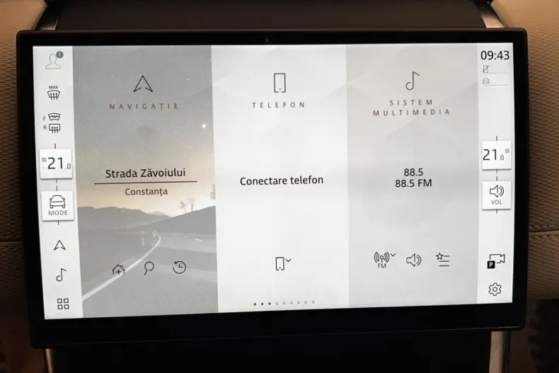 Land Rover Discovery Sport din 2024 cu 9.707 km - oferta LAN132144 - foto 20