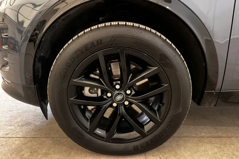 Land Rover Discovery Sport din 2024 cu 9.707 km - oferta LAN132144 - foto 34