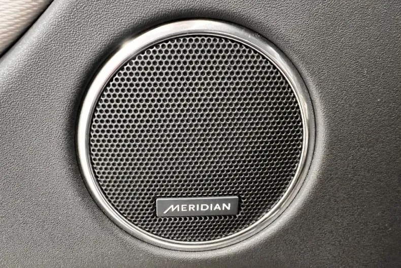 Land Rover Discovery Sport din 2024 cu 9.707 km - oferta LAN132144 - foto 36