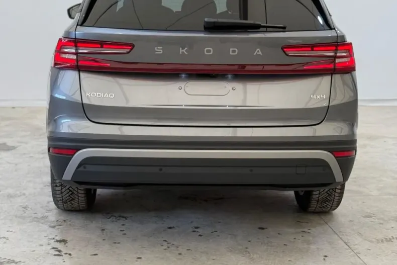 Skoda Kodiaq din 2024 cu 19.215 km - oferta SKO132151 - foto 7