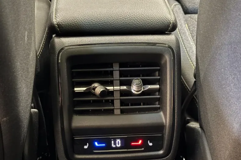 Skoda Kodiaq din 2024 cu 19.215 km - oferta SKO132151 - foto 14