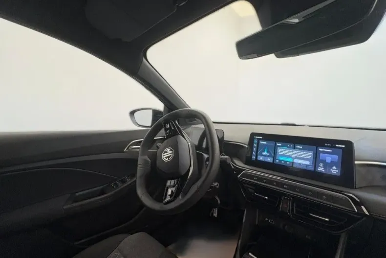 MG MG3 din 2024 cu 502 km - oferta MG0132154 - foto 6