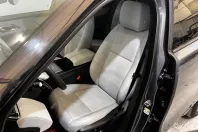 Land Rover Range Rover Velar din 2024 cu 16.392 km - oferta LAN132156 - foto 9