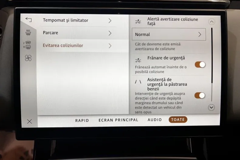 Land Rover Range Rover Velar din 2024 cu 16.392 km - oferta LAN132156 - foto 33