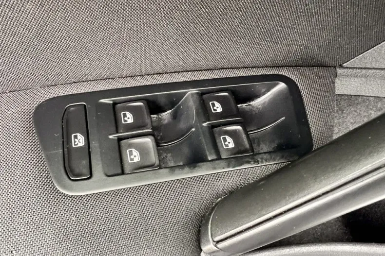 Volkswagen Golf din 2020 cu 95.000 km - oferta VOL132161 - foto 8