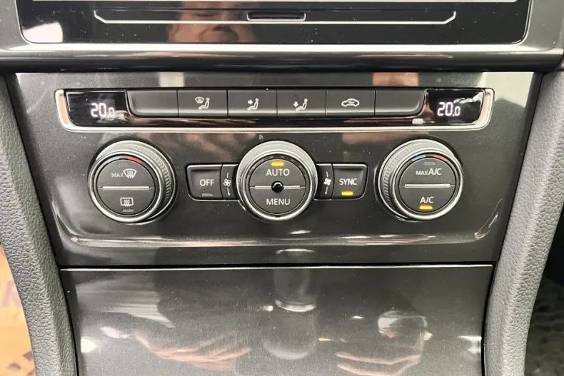 Volkswagen Golf din 2020 cu 95.000 km - oferta VOL132161 - foto 15