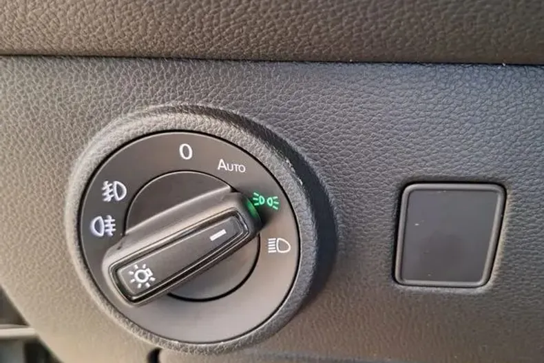 Seat Ateca din 2024 cu 5 km - oferta SEA132167 - foto 17