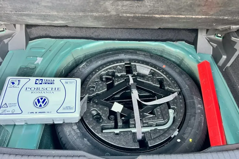 Volkswagen T-Cross din 2021 cu 46.000 km - oferta VOL132168 - foto 27