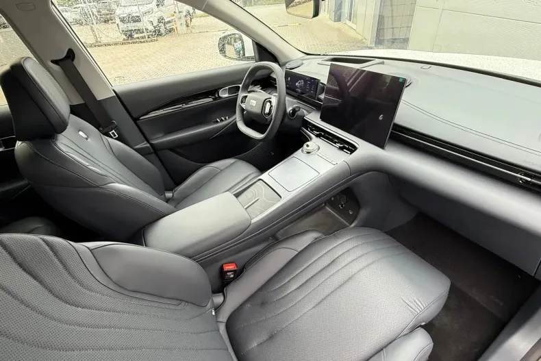 Geely Ex5 din 2025 cu 20 km - oferta GEE132174 - foto 9