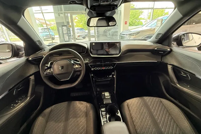 Peugeot 2008 din 2025 cu 10 km - oferta PEU132177 - foto 8