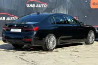 BMW Seria 7 din 2022 cu 76.681 km - oferta BMW132185 - foto 24