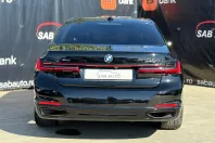 BMW Seria 7 din 2022 cu 76.681 km - oferta BMW132185 - foto 25