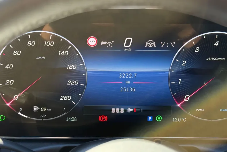 Mercedes-Benz C din 2023 cu 25.136 km - oferta MER132186 - foto 14