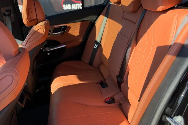 Mercedes-Benz C din 2023 cu 25.136 km - oferta MER132186 - foto 19