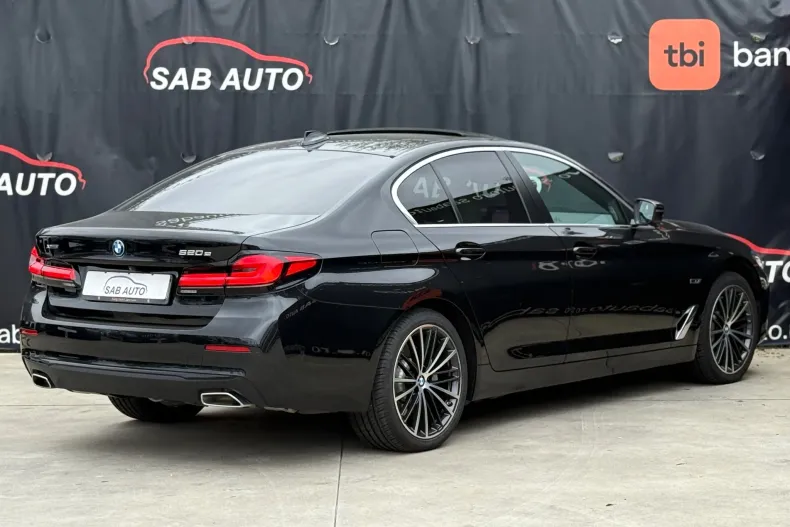 BMW Seria 5 din 2022 cu 81.145 km - oferta BMW132187 - foto 29