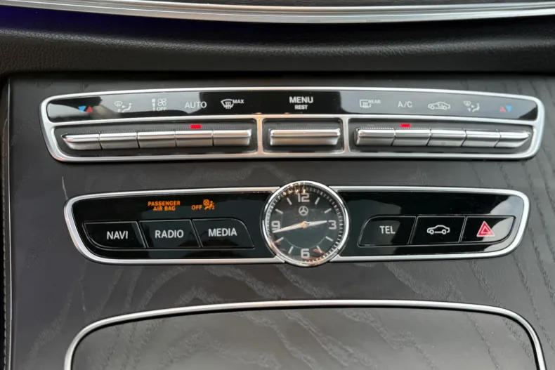 Mercedes-Benz E din 2019 cu 98.439 km - oferta MER132189 - foto 10