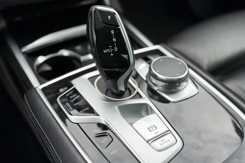 BMW Seria 7 din 2019 cu 99.800 km - oferta BMW132198 - foto 9