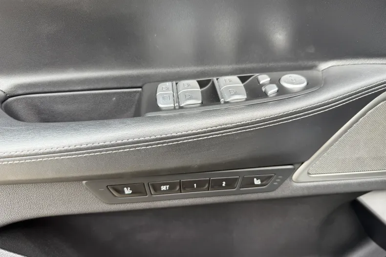 BMW Seria 7 din 2019 cu 99.800 km - oferta BMW132198 - foto 12