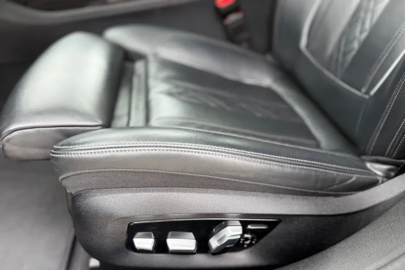 BMW Seria 7 din 2019 cu 99.800 km - oferta BMW132198 - foto 25