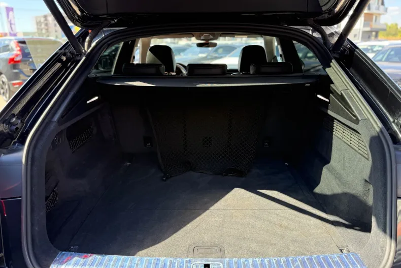 Audi Q8 din 2019 cu 174.777 km - oferta AUD132205 - foto 29