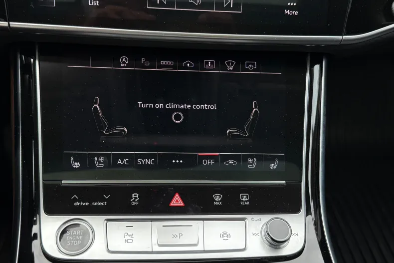 Audi A8 din 2023 cu 64.559 km - oferta AUD132219 - foto 19