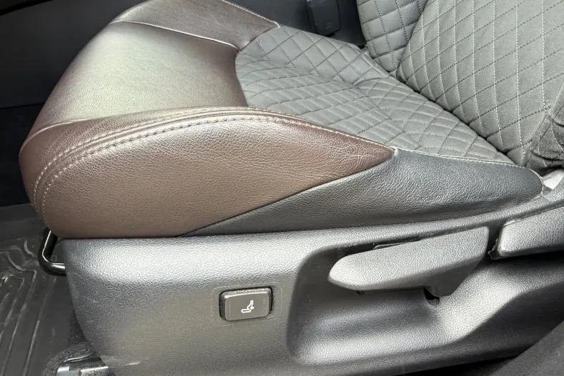 Toyota C-HR din 2019 cu 151.067 km - oferta TOY132229 - foto 16