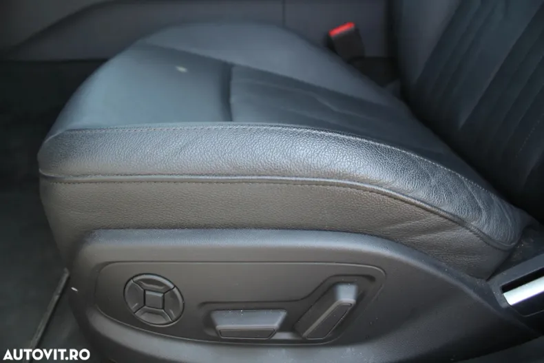 Audi A8 din 2022 cu 47.561 km - oferta AUD132241 - foto 12