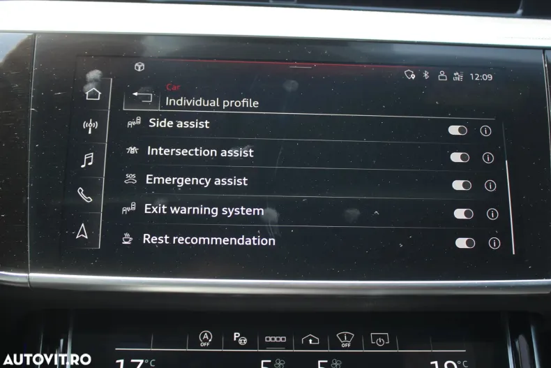 Audi A8 din 2022 cu 47.561 km - oferta AUD132241 - foto 14