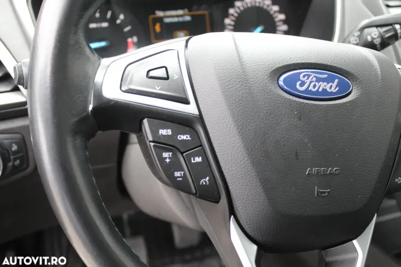 Ford Mondeo din 2020 cu 65.792 km - oferta FOR132249 - foto 6
