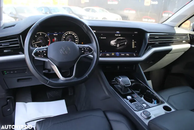 Volkswagen Touareg din 2022 cu 172.263 km - oferta VOL132251 - foto 5