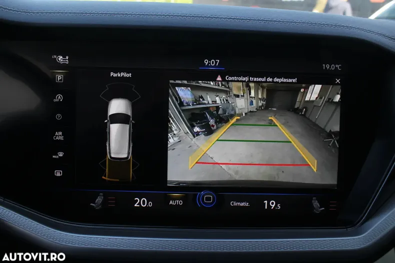 Volkswagen Touareg din 2022 cu 172.263 km - oferta VOL132251 - foto 20