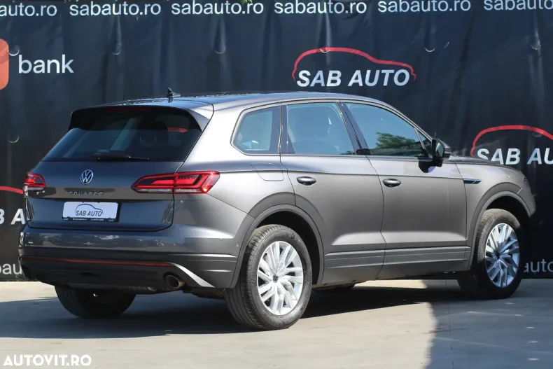 Volkswagen Touareg din 2022 cu 172.263 km - oferta VOL132251 - foto 24