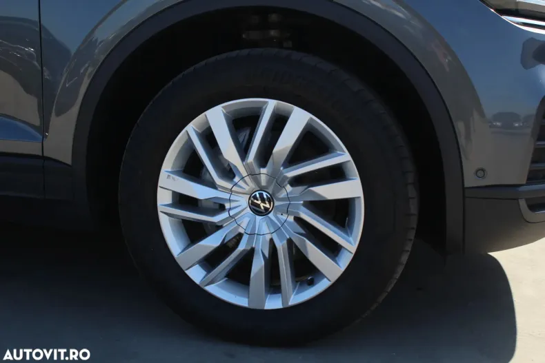Volkswagen Touareg din 2022 cu 172.263 km - oferta VOL132251 - foto 27