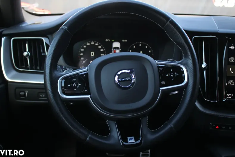 Volvo XC60 din 2019 cu 67.494 km - oferta VOL132256 - foto 6
