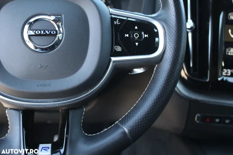 Volvo XC60 din 2019 cu 67.494 km - oferta VOL132256 - foto 8