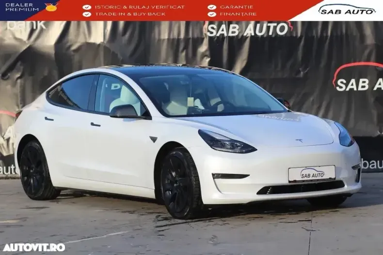 Tesla Model 3 din 2023 cu 50.000 km - oferta TES132260 - foto 1