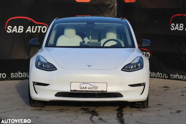 Tesla Model 3 din 2023 cu 50.000 km - oferta TES132260 - foto 3