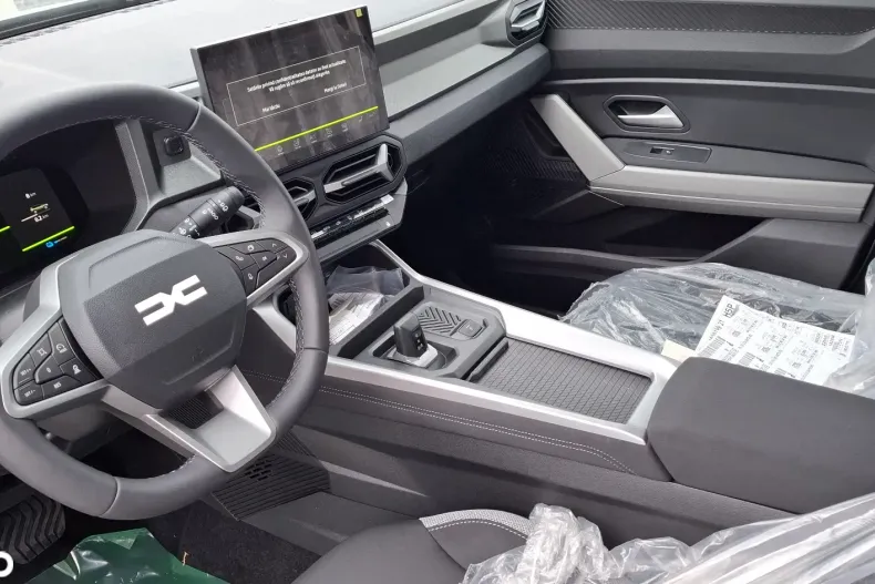 Dacia Bigster din 2025 cu 8 km - oferta DAC132274 - foto 16