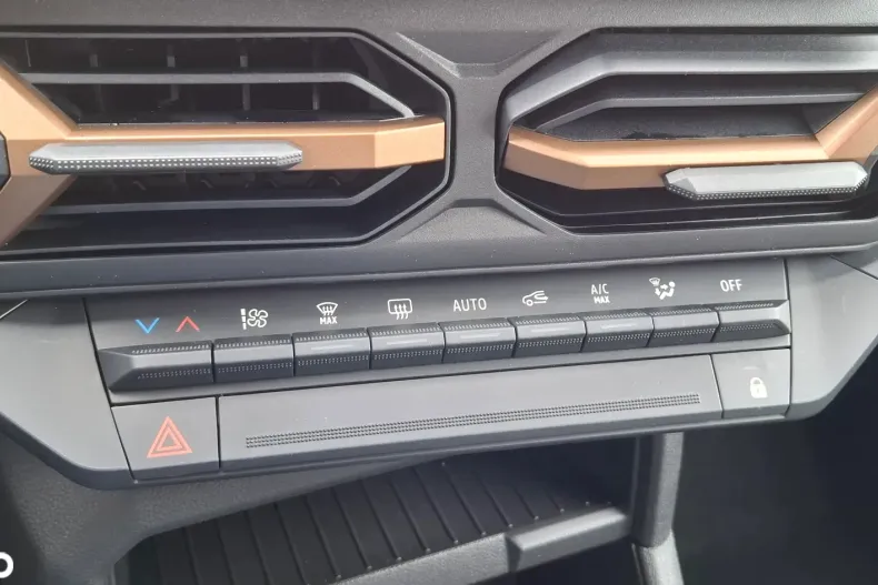 Dacia Duster din 2025 cu 8 km - oferta DAC132277 - foto 7